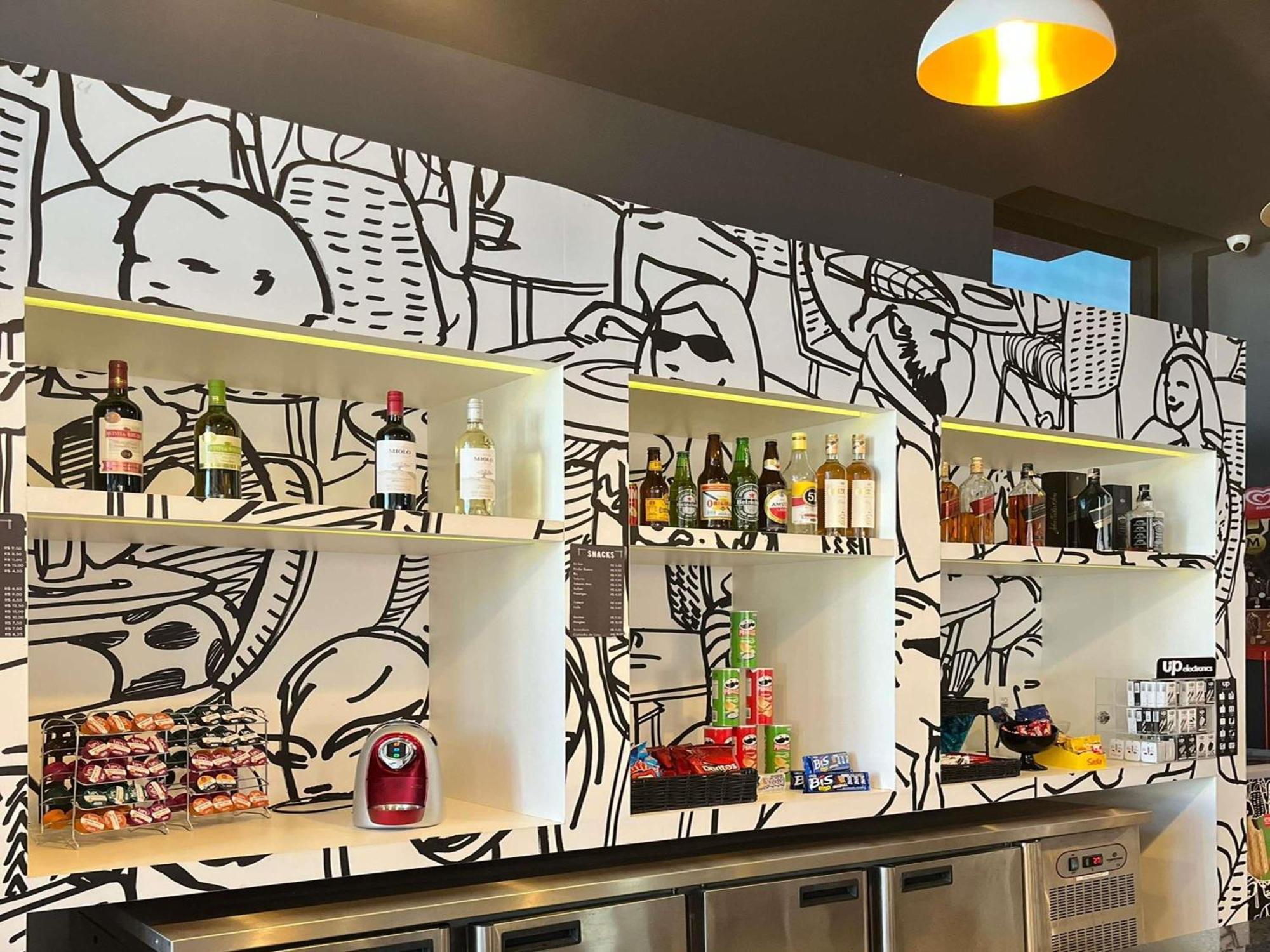 ホテル Ibis Catalão エクステリア 写真